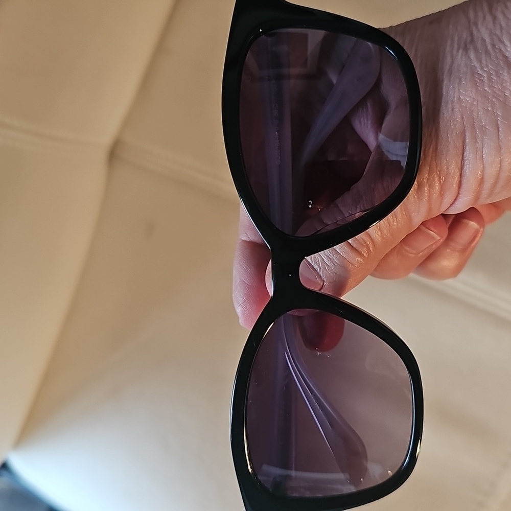GUESS Black and Pink Sunglasses, Women's - NWOT - Picture 9 of 9